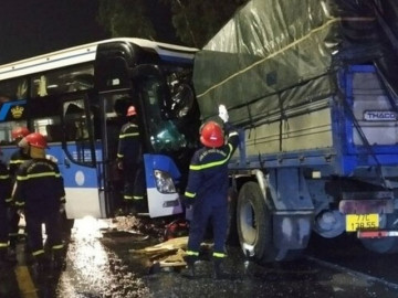 2 vụ tai nạn xe khách liên tiếp tại Phú Yên, 2 người chết, 7 người bị thương