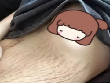 Mẹ xinh như hot girl khoe bụng bị rạn chằng chịt sau sinh khiến nhiều người giật mình