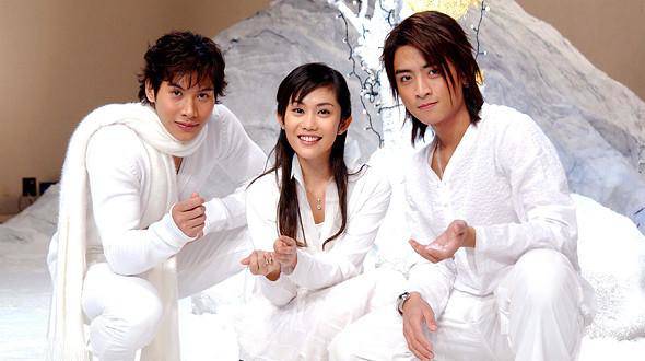 Vương Vũ Tiệp đóng vai nữ chính Tề Tuyết Đồng trong phim Thiên thần tuyết đình đám xứ Đài một thời.