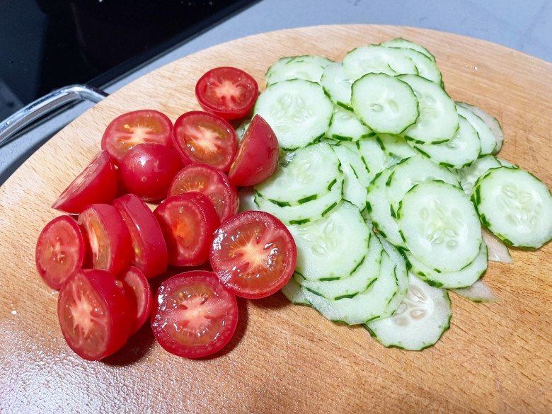 Nhà còn củ khoai tây to, đem trộn salad đơn giản kiểu này vừa ngon lại thanh mát - 3