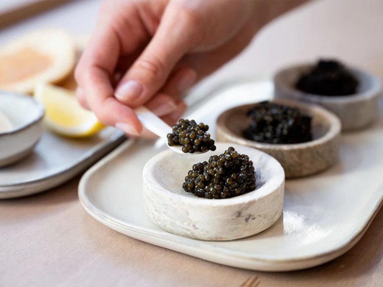 Vì sao trứng cá Caviar đắt đỏ nhất hành tinh vẫn được giới sành ăn săn lùng? - 3