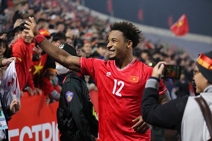 Xuân Son lỡ cuộc đua Quả bóng vàng Việt Nam 2024