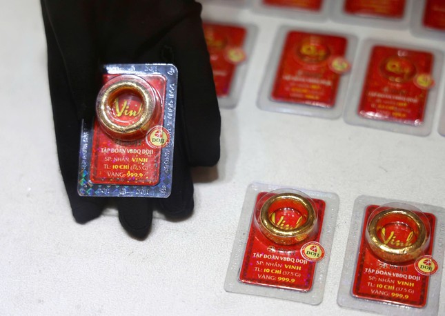 Giá vàng nhẫn tăng mạnh.