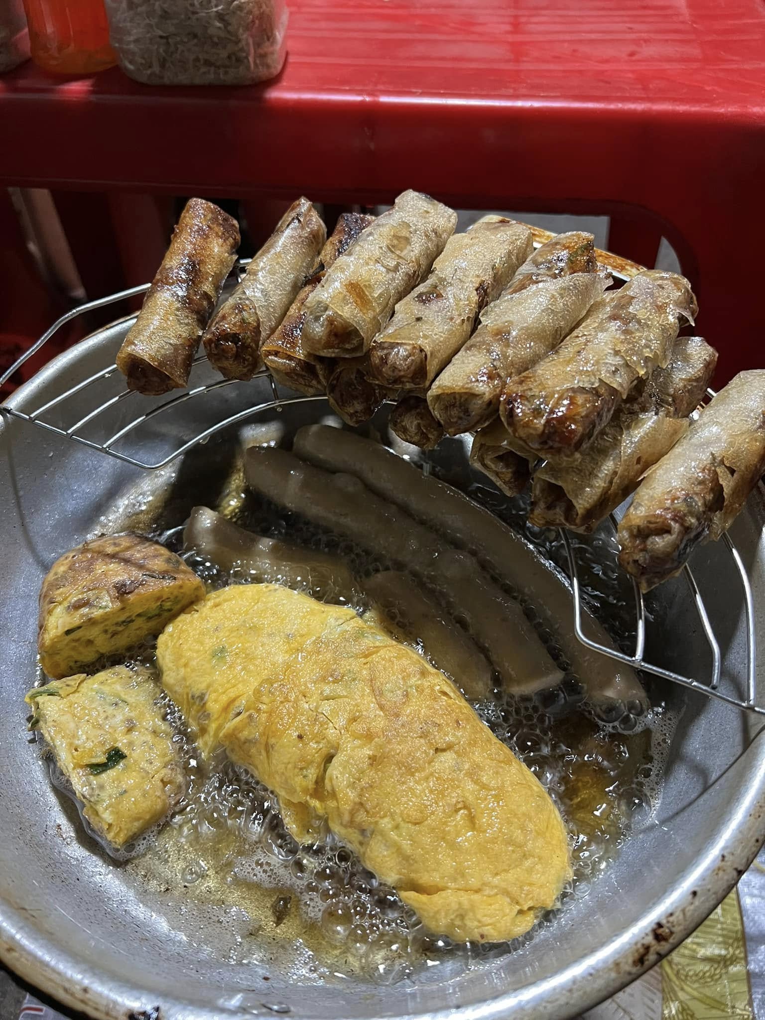 Món ăn luôn nóng hôi hổi.