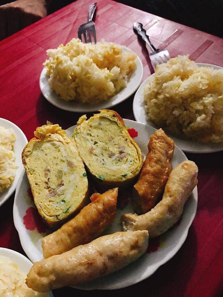 Suất xôi Vinh đơn giản như thế này nhưng rất khién bao người lưu luyến.