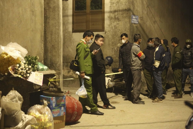 Lực lượng chức năng phong toả hiện trường