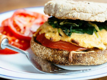 Chuyên gia dinh dưỡng gợi ý 5 quy tắc cho một bữa sáng lành mạnh