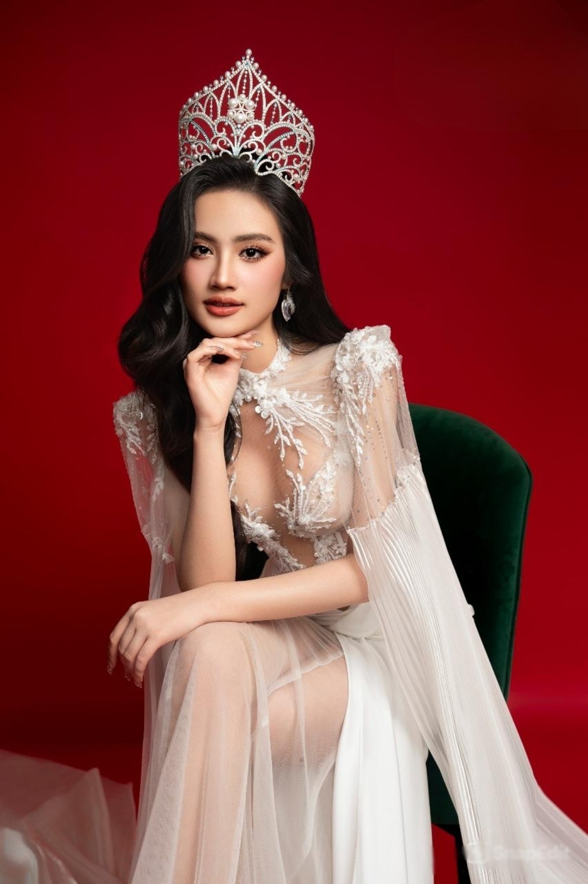 Như các mùa thi trước, mỗi thí sinh sẽ có một trang cá nhân trên ứng dụng Miss World. Tại đây, các cô gái có thể đăng thông tin về bản thân, các dự án mình đã và đang thực hiện, cũng như các hoạt động trong khi tham gia cuộc thi Miss World.