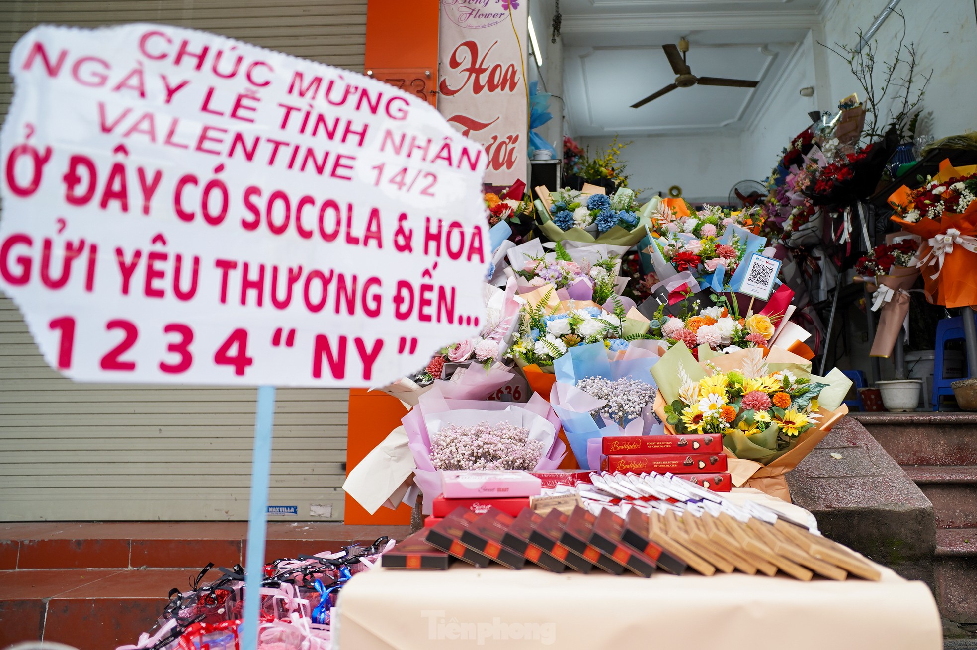 Mỗi năm vào ngày Valentine (14/2), các bạn trẻ sẽ săn tìm những món quà có mẫu mã mới lạ, hot trend để bày tỏ tình cảm đến người thương.