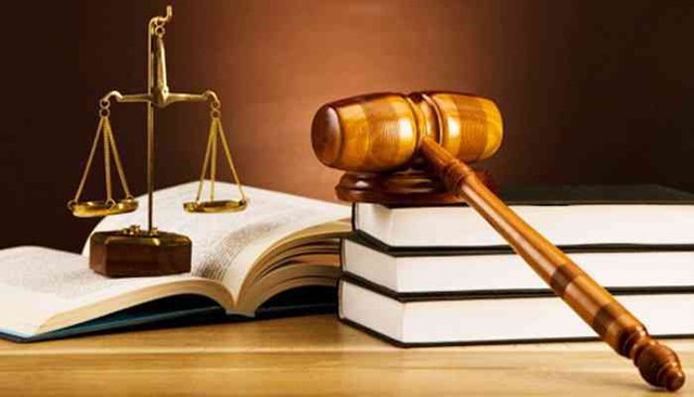 Ngành Luật hiện nay cũng là một trong những ngành đứng top được nhiều học sinh, sinh viên, cán bộ công chức hướng tới theo học. (Ảnh: TL)