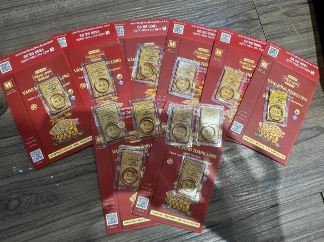 Giá vàng nhẫn vượt vàng miếng SJC.