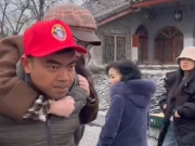 Tin tức - Chàng trai Việt nổi tiếng vì cõng cô gái Trung Quốc đi cấp cứu