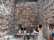 Lifestyle - Quán cà phê có kệ sách khổng lồ ở TP HCM