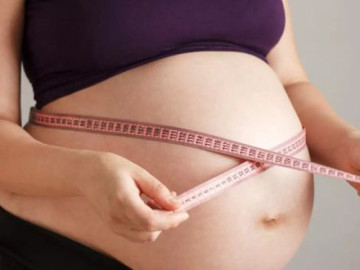 Mẹ bầu bị béo phì có ảnh hưởng đến sự phát triển của em bé không?