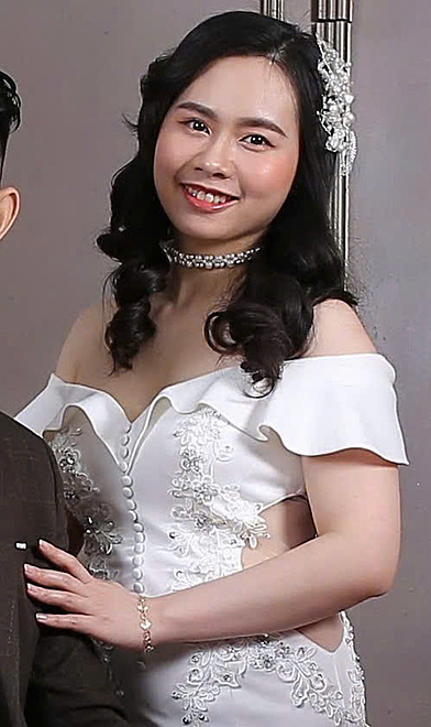 Thể hình tròn trịa, thiếu cân đối của Lan Anh trước khi giảm cân. Ảnh: Nhân vật cung cấp