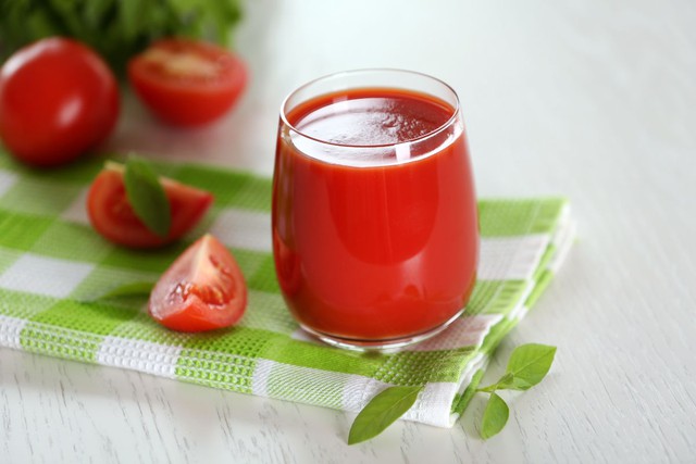 Lycopene là sắc tố tự nhiên tạo ra màu đỏ của cà chua.