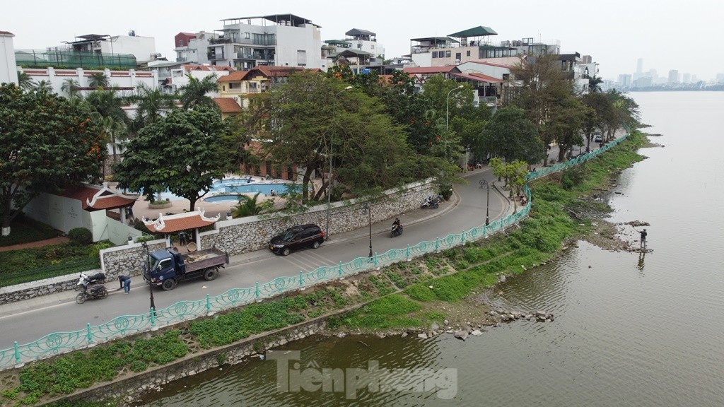 Nhiều đoạn đường ngoằn nghèo khó đi