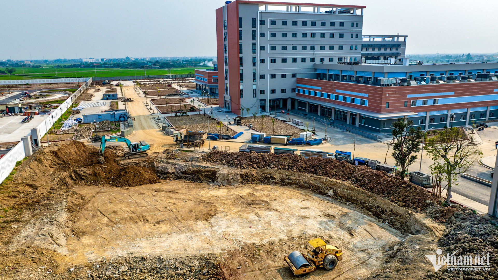 Hình ảnh Bệnh viện Phụ sản, Nhi Trung ương cơ sở 2 giữa cánh đồng ở Hà Nội - 12