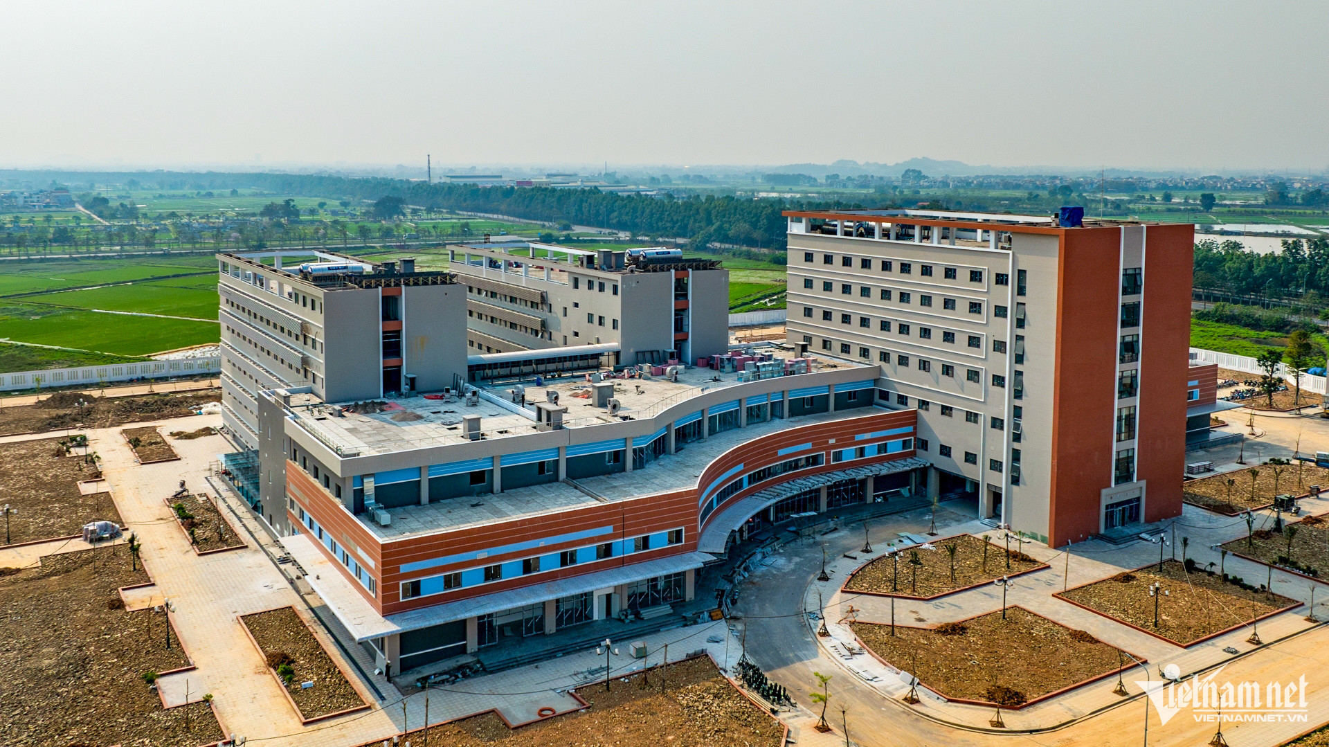 Hình ảnh Bệnh viện Phụ sản, Nhi Trung ương cơ sở 2 giữa cánh đồng ở Hà Nội - 11