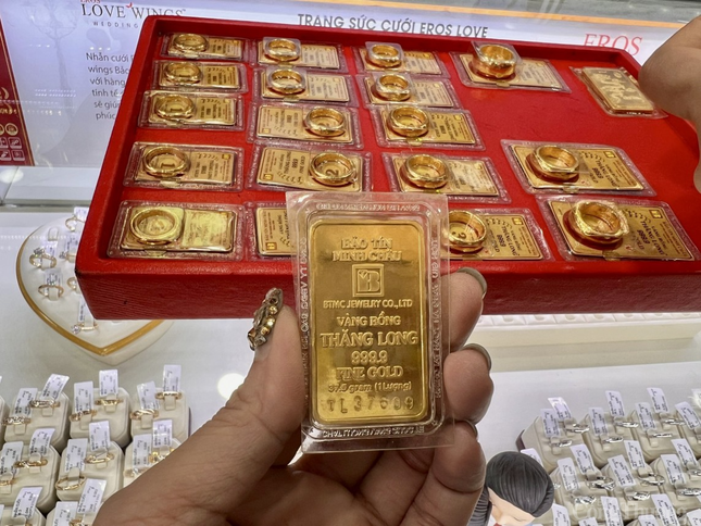 Giá vàng đang tăng rất mạnh