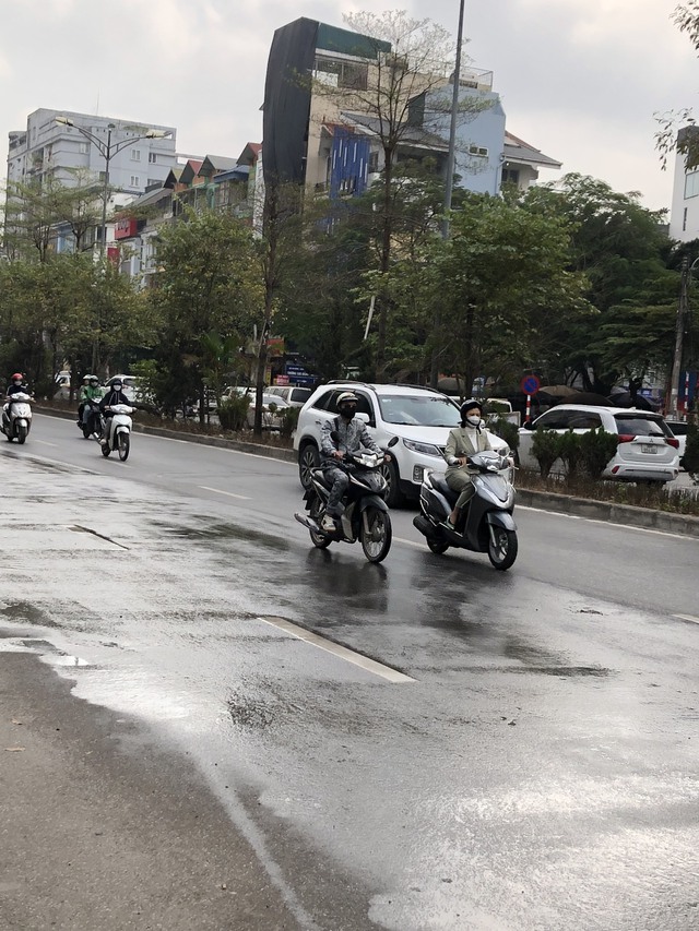 Theo dự báo thời tiết, miền Bắc tiếp tục mưa rét kéo dài.