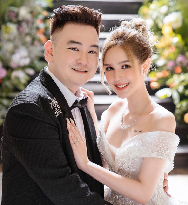 Sao Việt 24h: Hoa hậu Hà Kiều Anh và bố dượng thứ 2 chụp ảnh tình cảm ở Mỹ, thân thiết như ruột thịt - 14