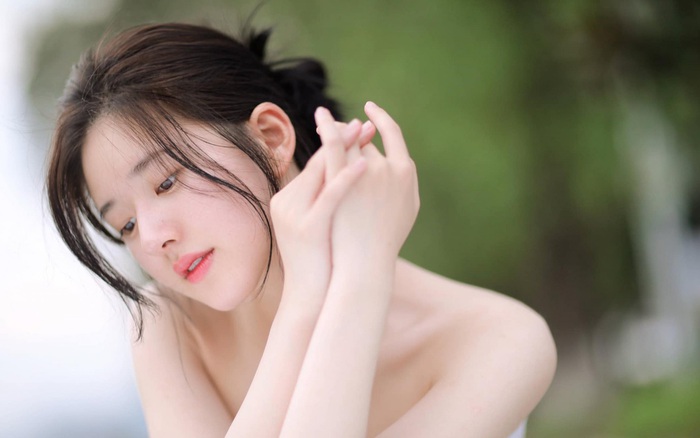 Không ít khán giả tỏ ra không hài lòng vì tình hình sức khỏe của Triệu Lộ Tư bị chia sẻ quá nhiều trên mạng xã hội..