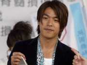 Giải trí - Mỹ nam "Sợi dây chuyền định mệnh" bị điều tra vì liên quan vụ giết người