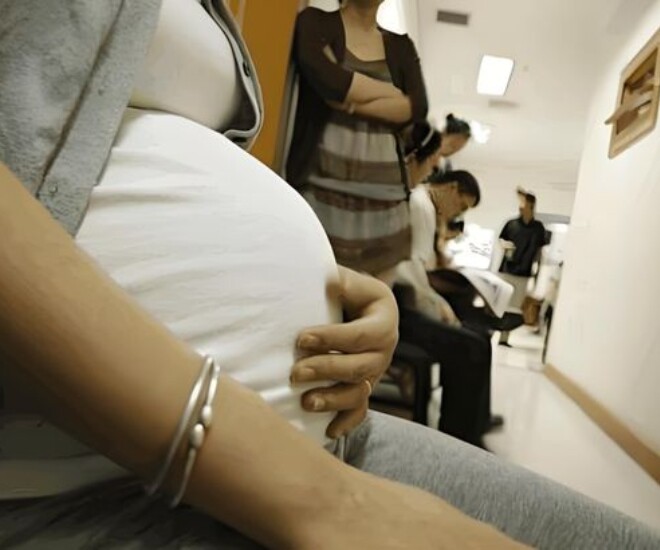 Không đi khám thai vì tiết kiệm, cả gia đình có một hành trình “sửa lỗi” tốn kém và bài học đắt giá - 1