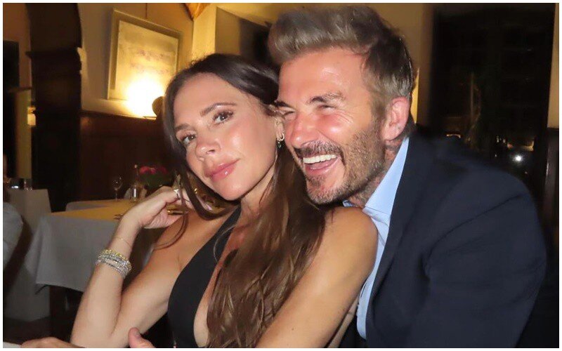 Victoria Beckham là vợ của cựu danh thủ nổi tiếng thế giới. Cô hơn chồng mình 1 tuổi và cặp đôi hàng đầu thế giới.
