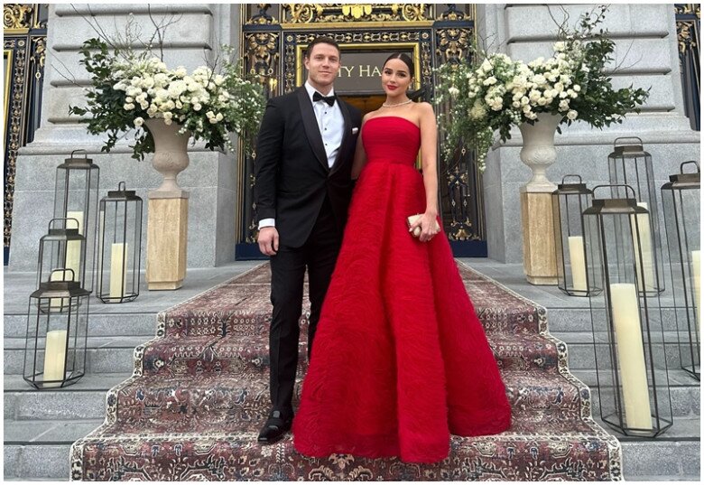 Người đẹp kết hôn với cầu thủ kém 4 tuổi.