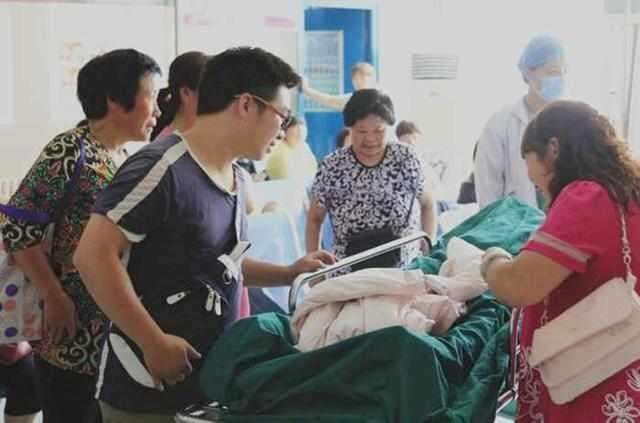 Người phụ nữ không ngờ việc sinh con khiến 2 bên thông gia mâu thuẫn. Ảnh minh họa.