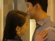 Bà bầu - Vợ đi công tác về bất ngờ, gõ cửa mãi mới thấy chồng mở, cảnh tượng bên trong khiến tôi lặng người
