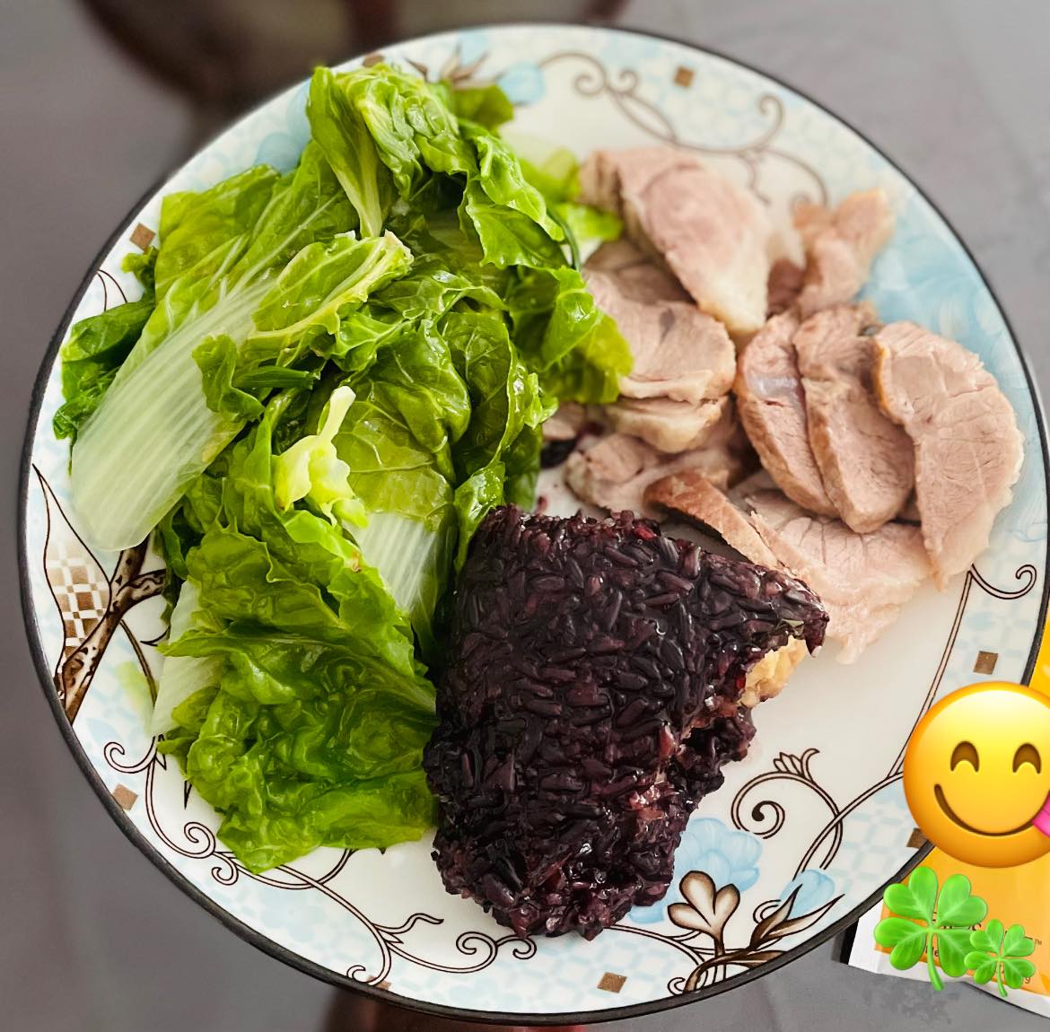 Bà mẹ trẻ thay cơm trắng bằng hoàn toàn gạo lức trong thai kỳ.