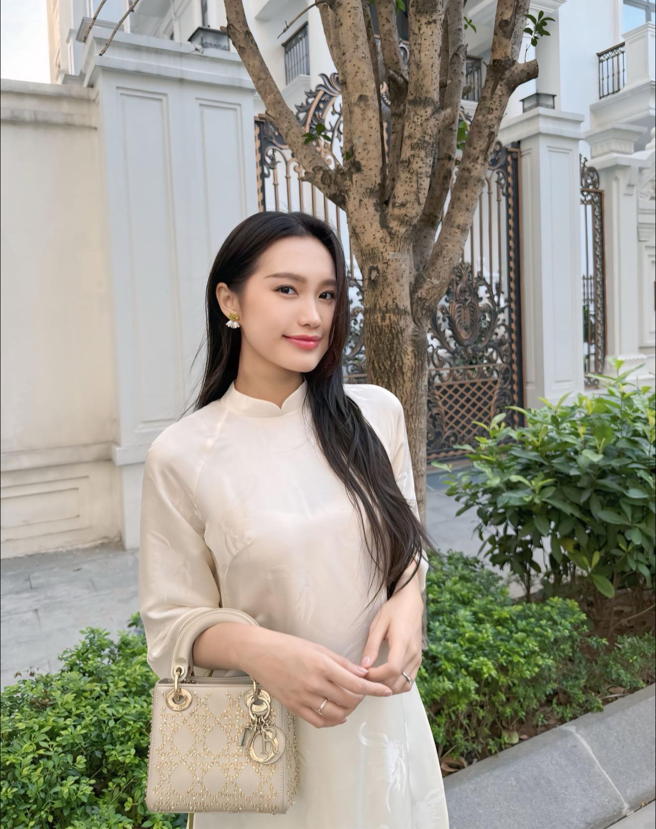 Bà mẹ một con đúng chuẩn “mòn con mắt”.