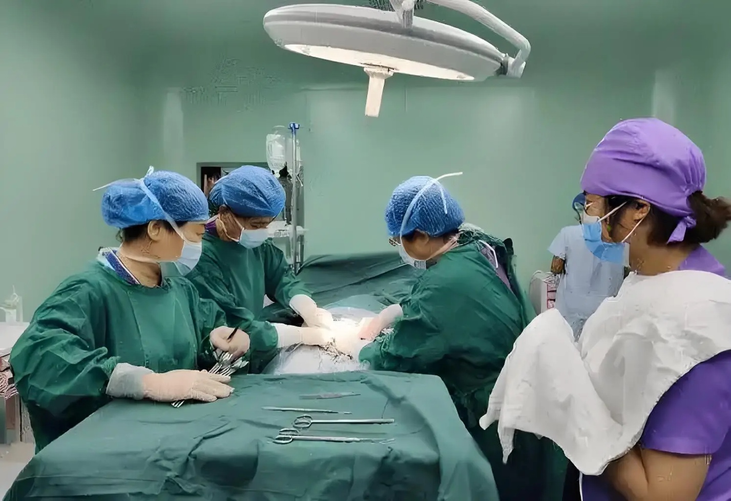 Sản phụ đưa ra yêu cầu khiến bác sĩ bất ngờ.