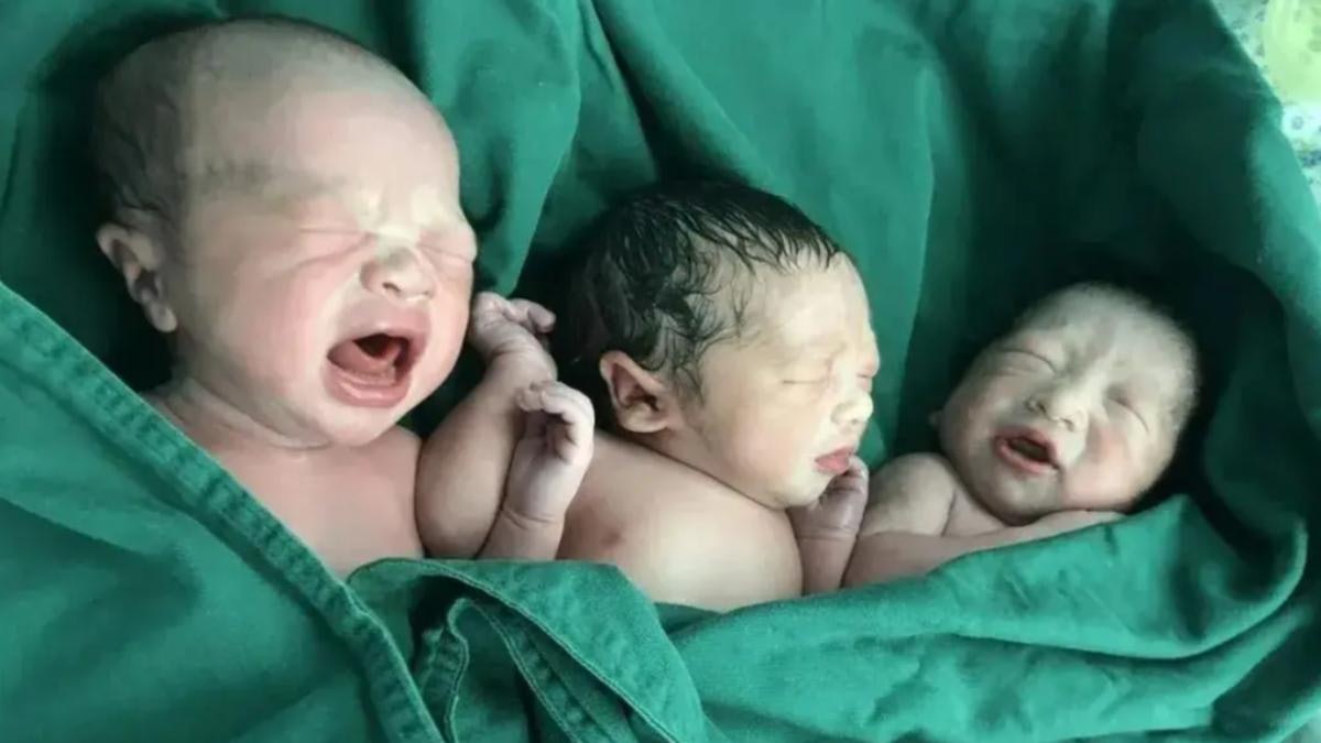 Em bé thứ 3 chào đời khỏe mạnh.
