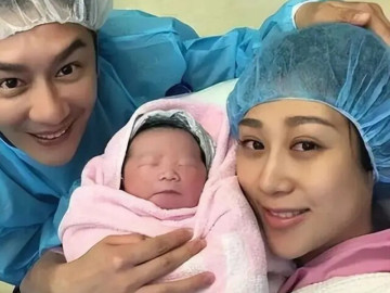 Nhiều nữ minh tinh thà chọn sinh mổ để lại sẹo chứ không muốn sinh thường, lý do ai cũng ngỡ ngàng