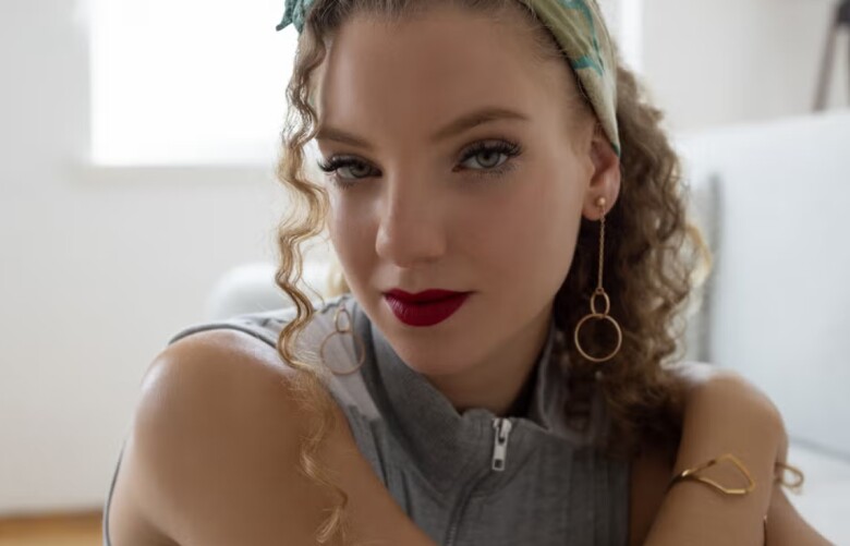 4 lỗi khi trang điểm khiến bạn trông như tăng thêm chục tuổi, người có gương mặt vàng cũng khó cân được - 6