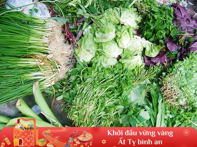 Cách bảo quản các loại rau gia vị tươi lâu ngày Tết, cần là có chẳng phải lo đi chợ