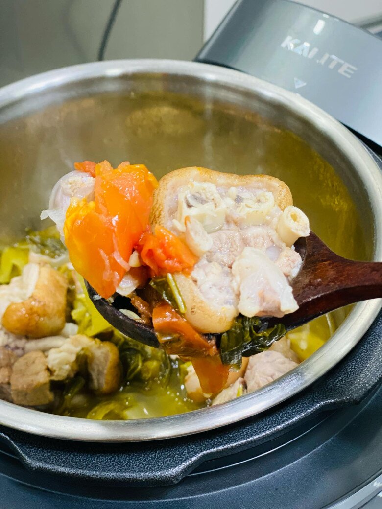 Chỉ một thay đổi nhỏ, bún chân giò trở thành món ăn mới lạ ai cũng muốn thử! - 8