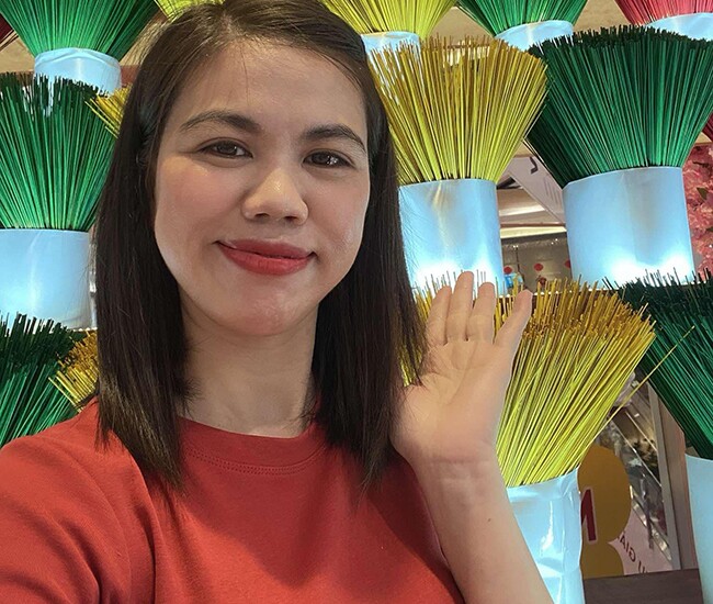 Chị Thanh Huệ.