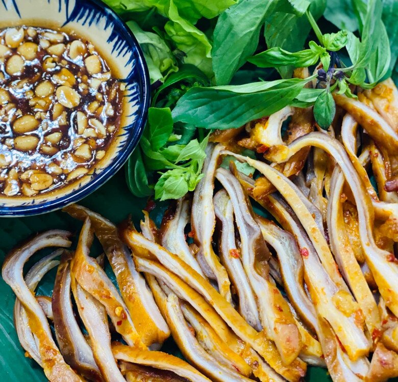 Mai cuối tuần rồi, làm ngay bao tử heo nướng muối ớt thơm lừng, giòn ngon ăn sướng miệng - 10