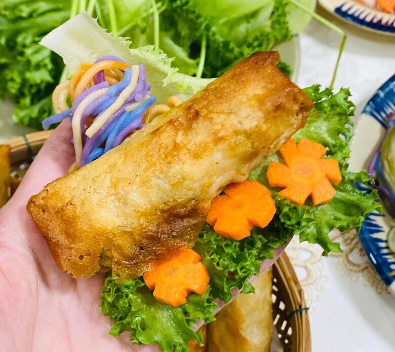 Mẹ đảm làm nem rán kiểu miền Nam không cần đến trứng nhưng vẫn giòn ngon, nhân kết dính như thường - 9