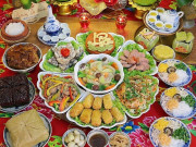 Bếp Eva - Chị em chia sẻ mâm cỗ cúng Rằm tháng Giêng đẹp lung linh, ngập tràn mạng xã hội