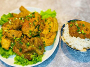 Bếp Eva - Sườn cốt lết khìa nước dừa siêu ngon, chỉ vài bước đơn giản là xong, cả nhà khen tấm tắc