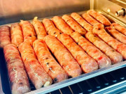 Bếp Eva - Tự làm lạp xưởng tại nhà không phần phải phơi nắng, chỉ 6 tiếng là ăn được luôn, thơm ngon đã miệng