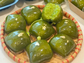 Bánh xu xê cốm vừa ngon, thơm nức lại có chút lạ miệng dễ làm cho Tết Hàn thực 2025