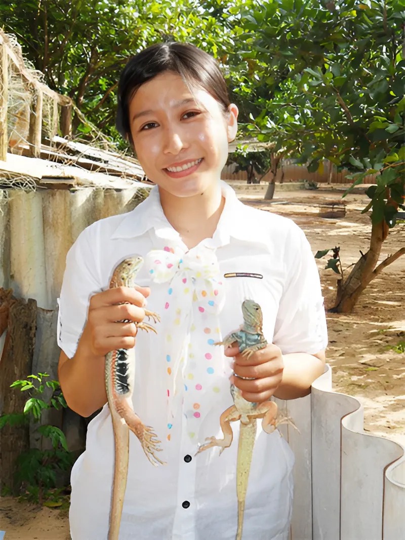 Chị Thắm có thu nhập tốt từ nuôi dông