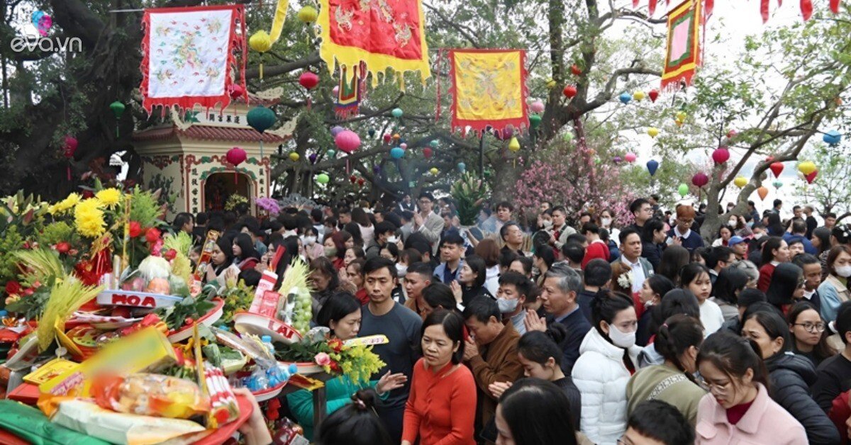 Khám phá 10 ngôi chùa linh thiêng nhất Hà Nội để cầu may mắn ngày Rằm tháng Giêng